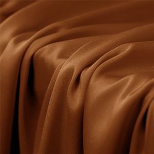 Еластична копринена материя